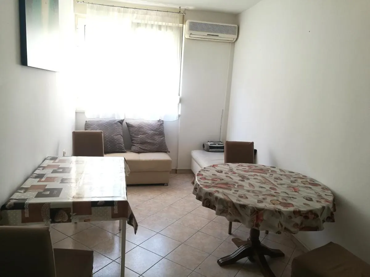 Séjour chez l'habitant Pretty Big Double Bed Room With Balcony Split